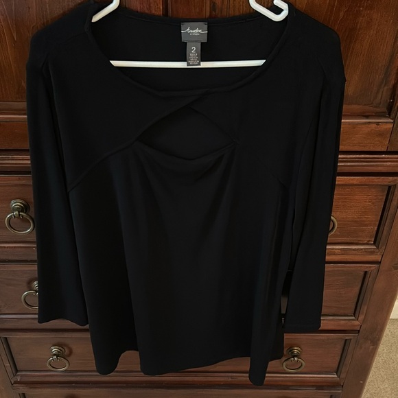 Chicos travelers black tunic blouse with cut out detailing - Picture 3 of 11